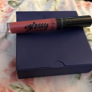 Sealed Lip Plumping Lipgloss in the shade Pink Up .17 fl. oz.